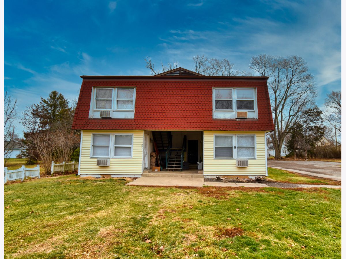  Rented Toluca Illinois, 203 Maple