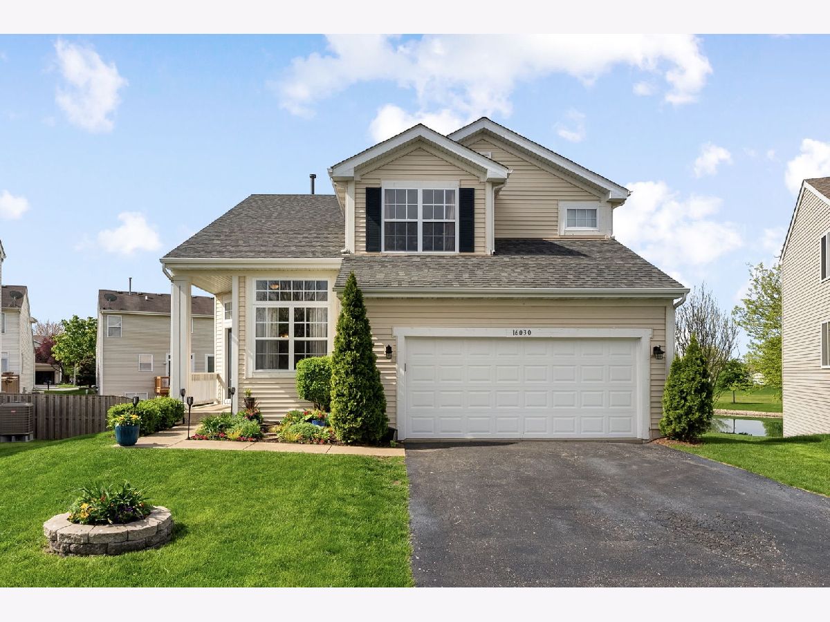Townhomes & Homes Sold Remington Lakes Crest Hill Illinois, 16030 Tahoe
