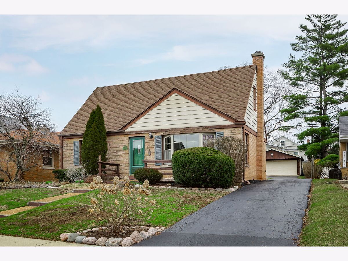 Homes Rented Tuxedo Park Elmhurst Illinois, 595 Cedar