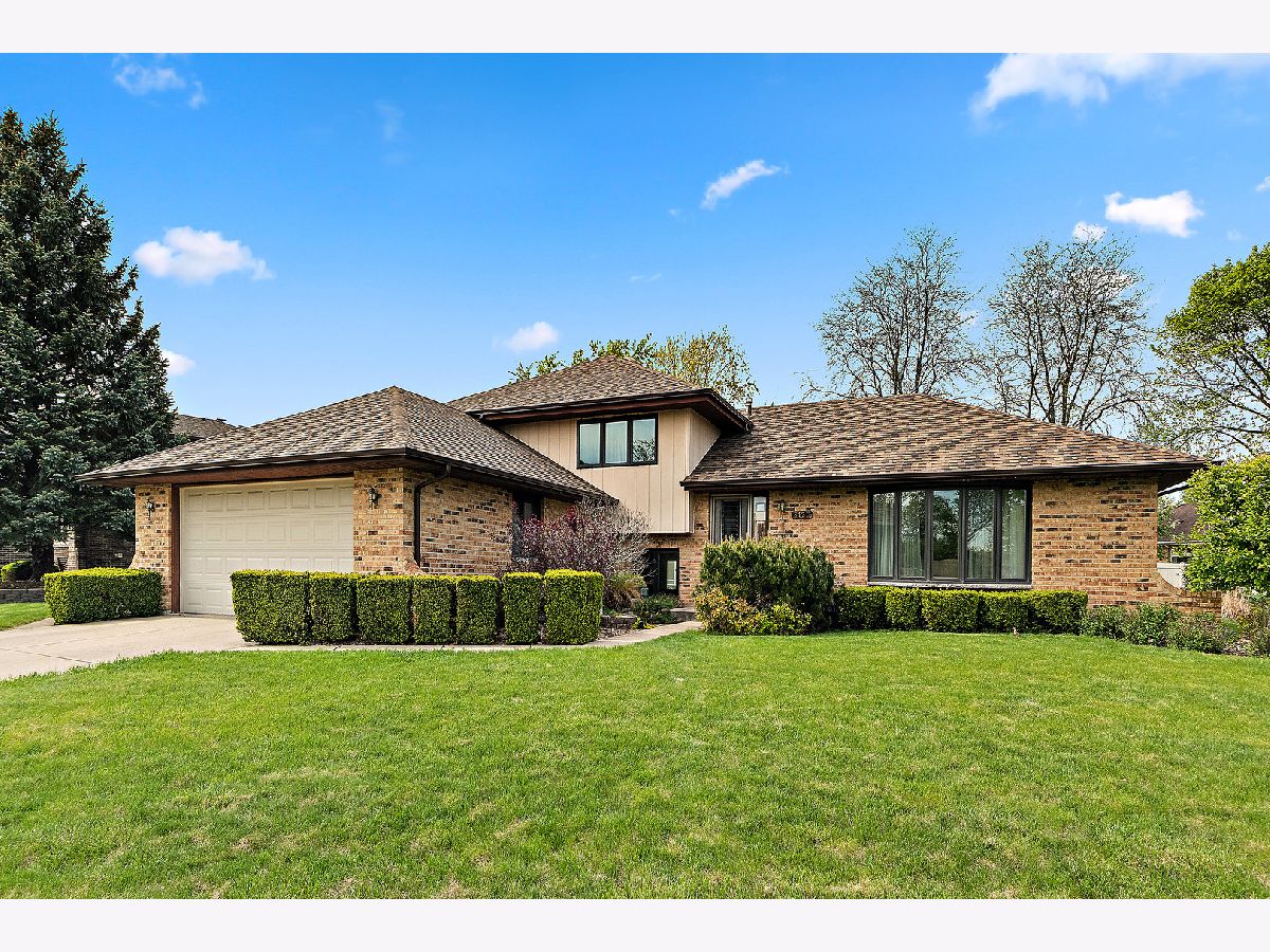 Homes Sold Pottawatomie Tinley Park Illinois, 8120 Cherokee