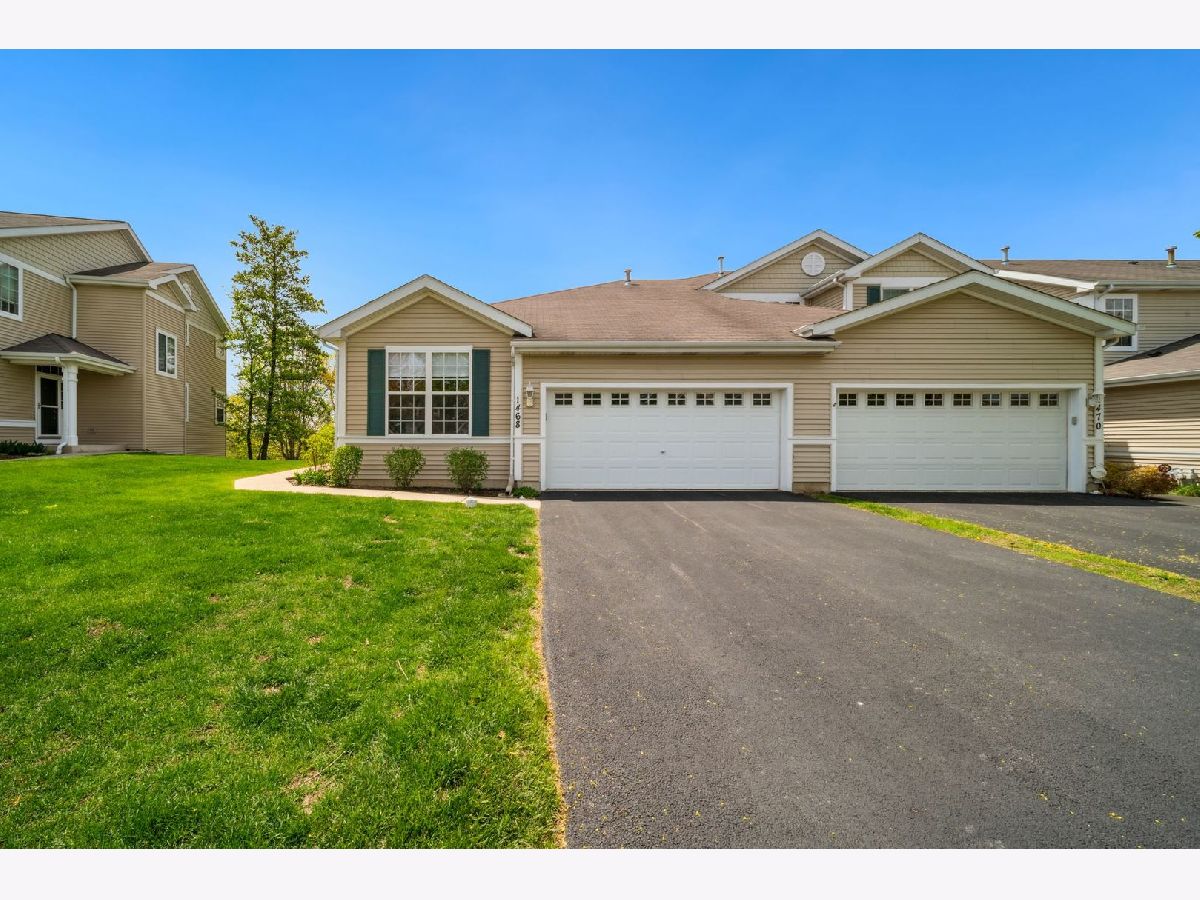 Townhomes Sold Remington Trails Round Lake Illinois, 1468 Remington