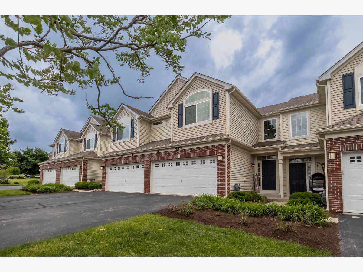 Homes & Townhomes Rented Talamore Huntley Illinois, 9875 Williams