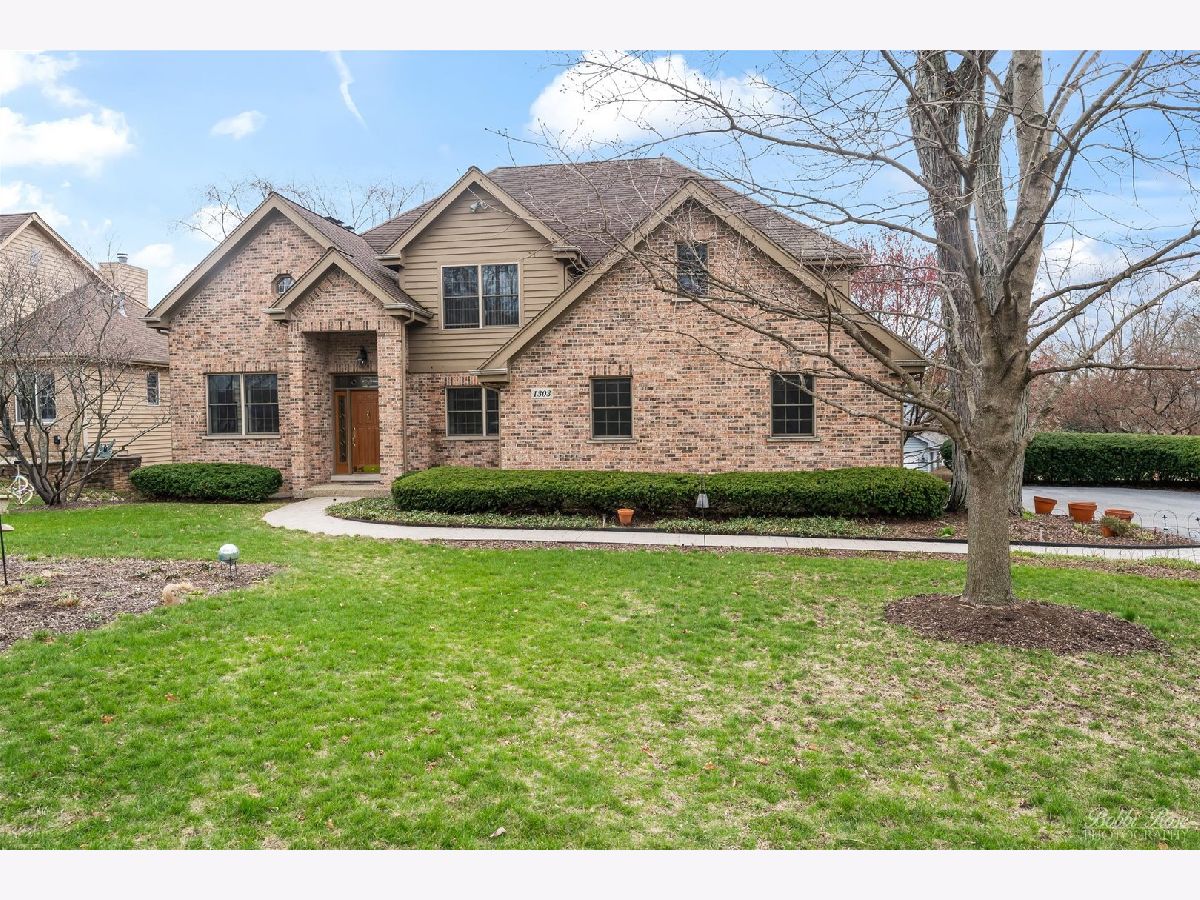 Homes Sold Hills Of West Dundee West Dundee Illinois, 1303 Westley