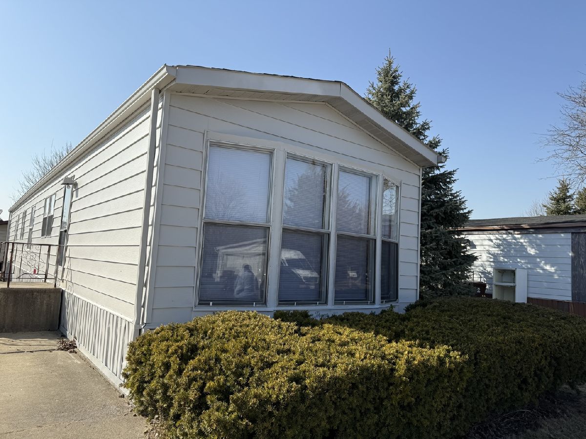Subdivision Sold Timber Ridge Park Matteson Illinois, 319 Pleasant