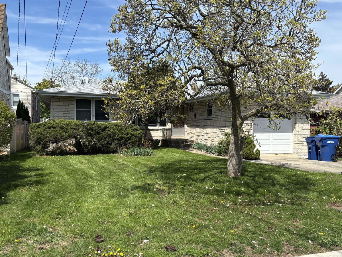  Sold Highwood Illinois, 328 Oak Terrace