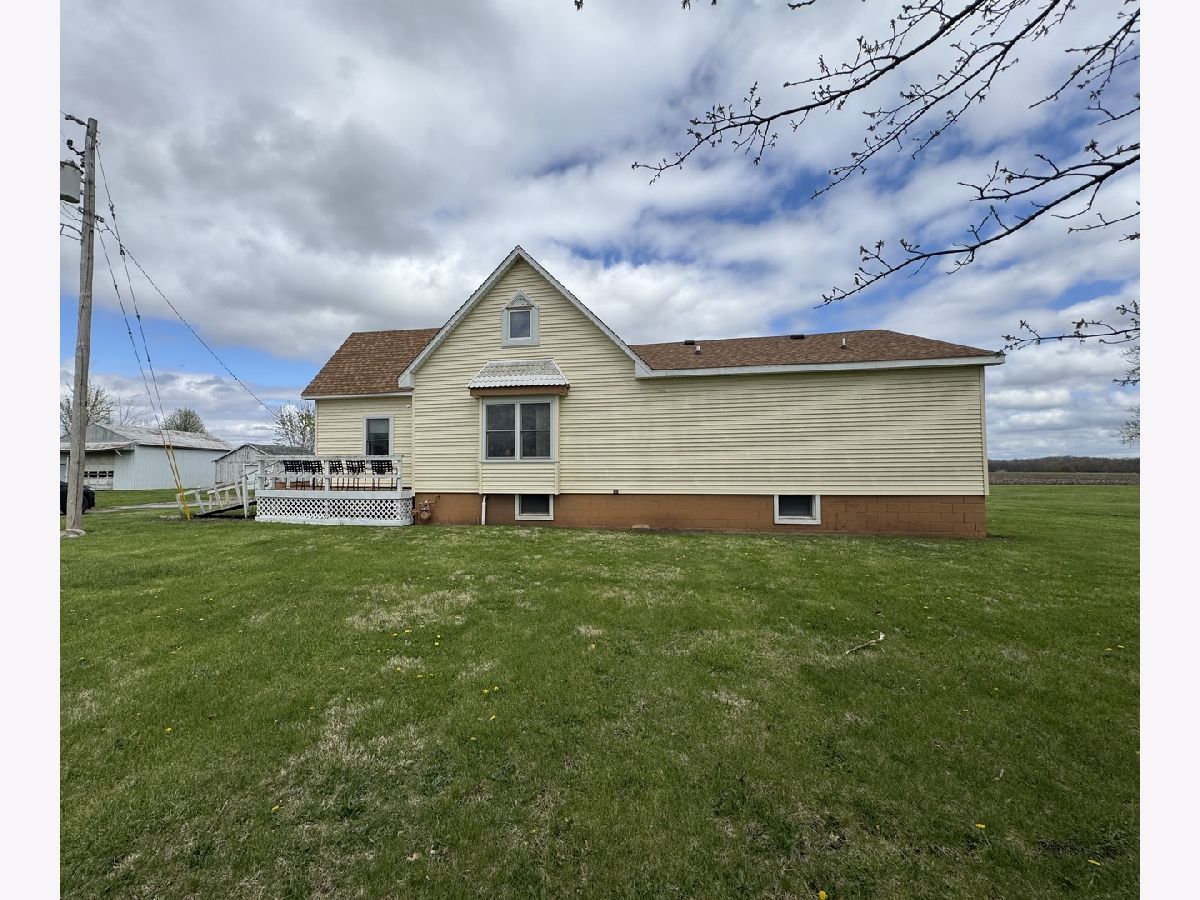  Sold Dewitt Illinois, 820 Paris