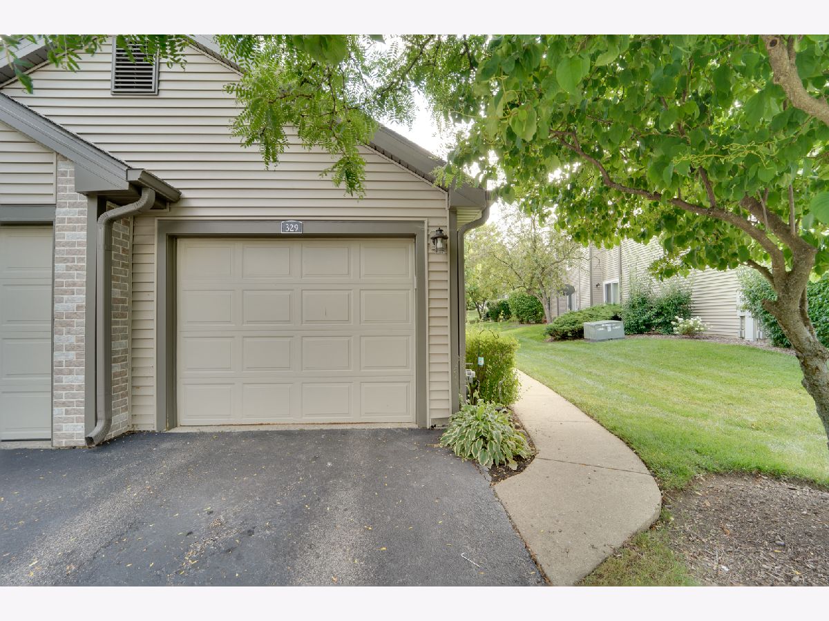 Townhomes & Condos Rented Buttercreek Hoffman Estates Illinois, 329 Grissom