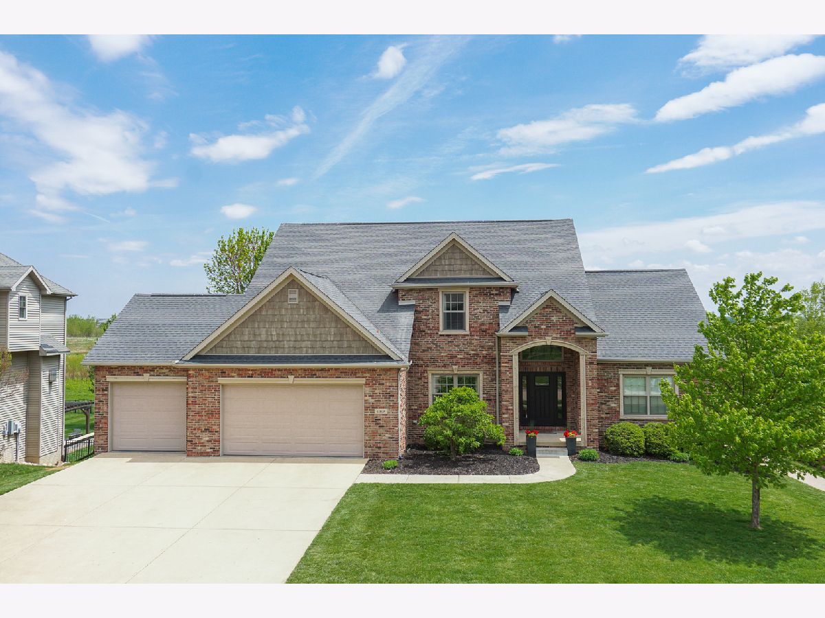 Homes & Condos & Townhomes Sold Grove On Kickapoo Creek Bloomington Illinois, 1308 Watersound