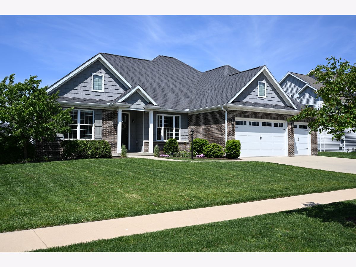 Homes Sold Trails At Abbey Fields Champaign Illinois, 1403 English Oak