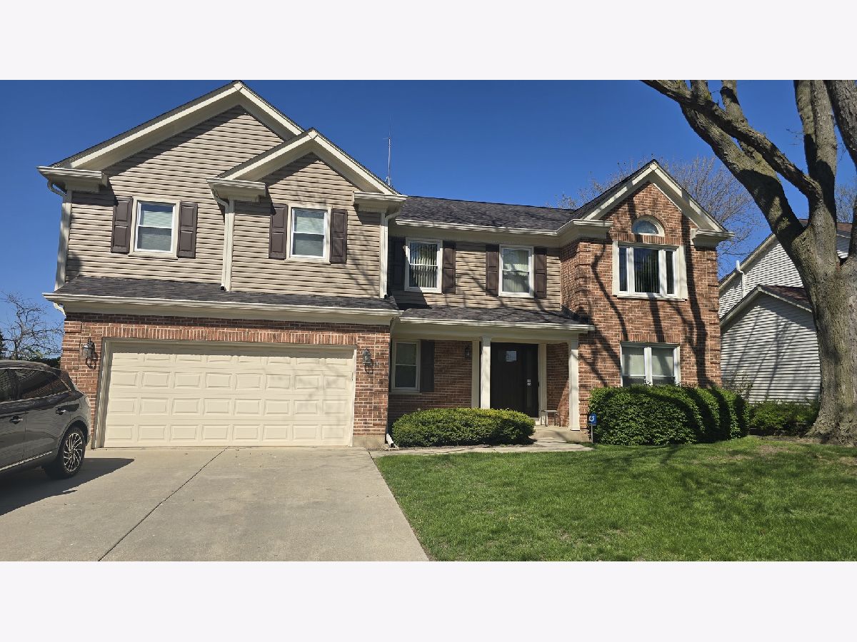 Homes & Townhomes & Condos Sold Old Farm Village Buffalo Grove Illinois, 1117 Sandhurst