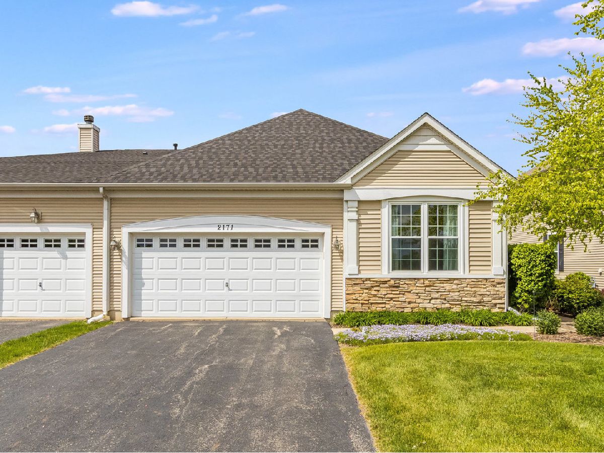 Homes & Townhomes Sold Raintree Village Yorkville Illinois, 2171 Bluebird