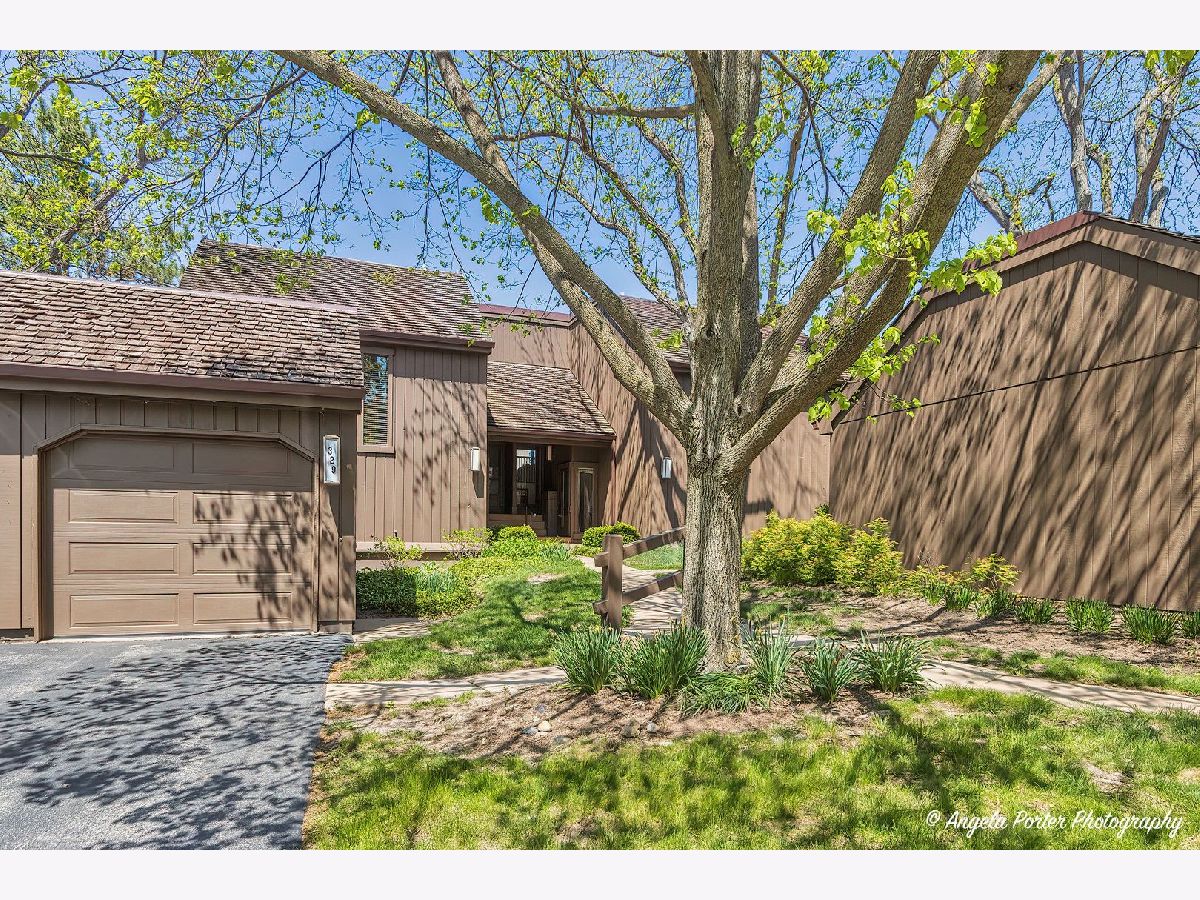 For Sale Lake Barrington Illinois, 329 Woodview Road