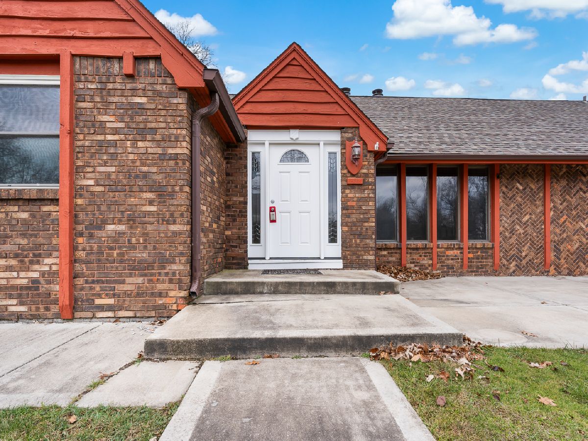  For Sale Cedar Lake Indiana, 12548 Parrish Avenue