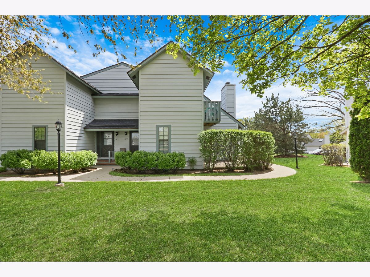 Townhomes & Condos & Homes Sold Heather Ridge Gurnee Illinois, 649 Chip