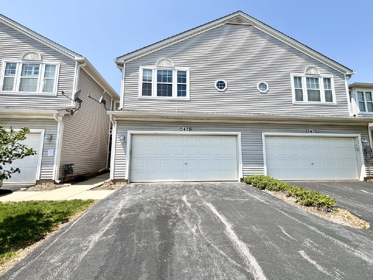 Townhomes & Condos Sold Reflections Aurora Illinois, 2428 Reflections