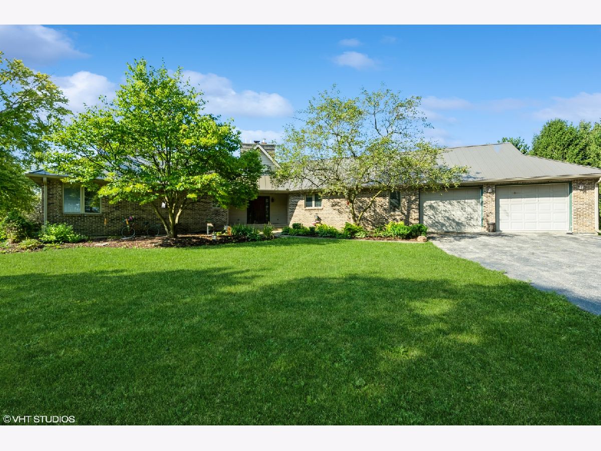  Sold Kingston Illinois, 33191 Carson