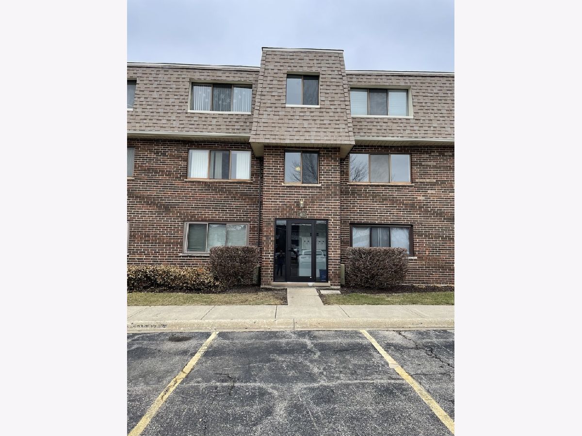  Rented Palatine Illinois, 1412 Carol