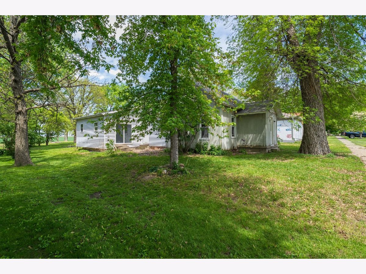  Sold Anchor Illinois, 414 2nd