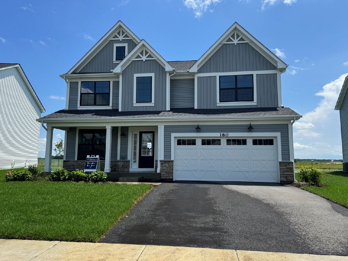 Homes Sold Piper Glen Oswego Illinois, 160 Piper Glen