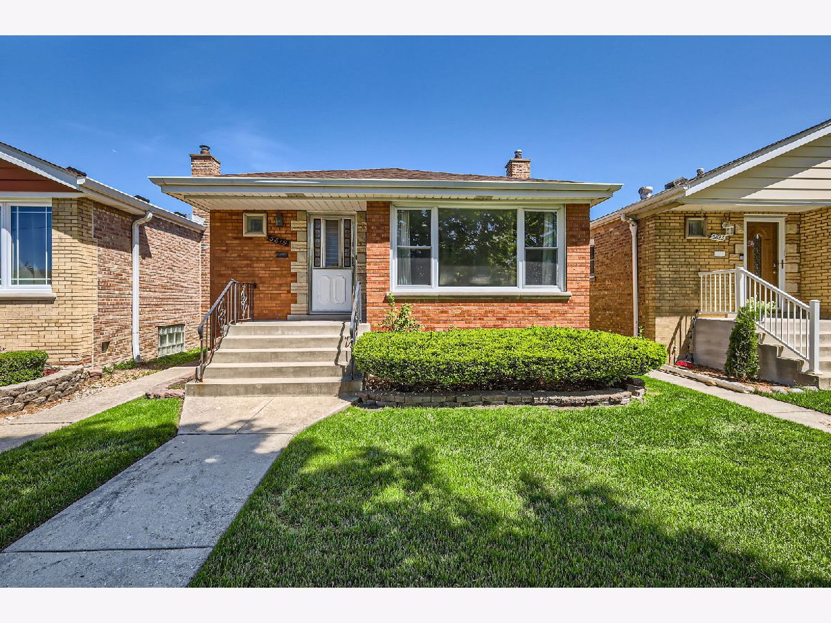  Rented Chicago Illinois, 5819 Moody