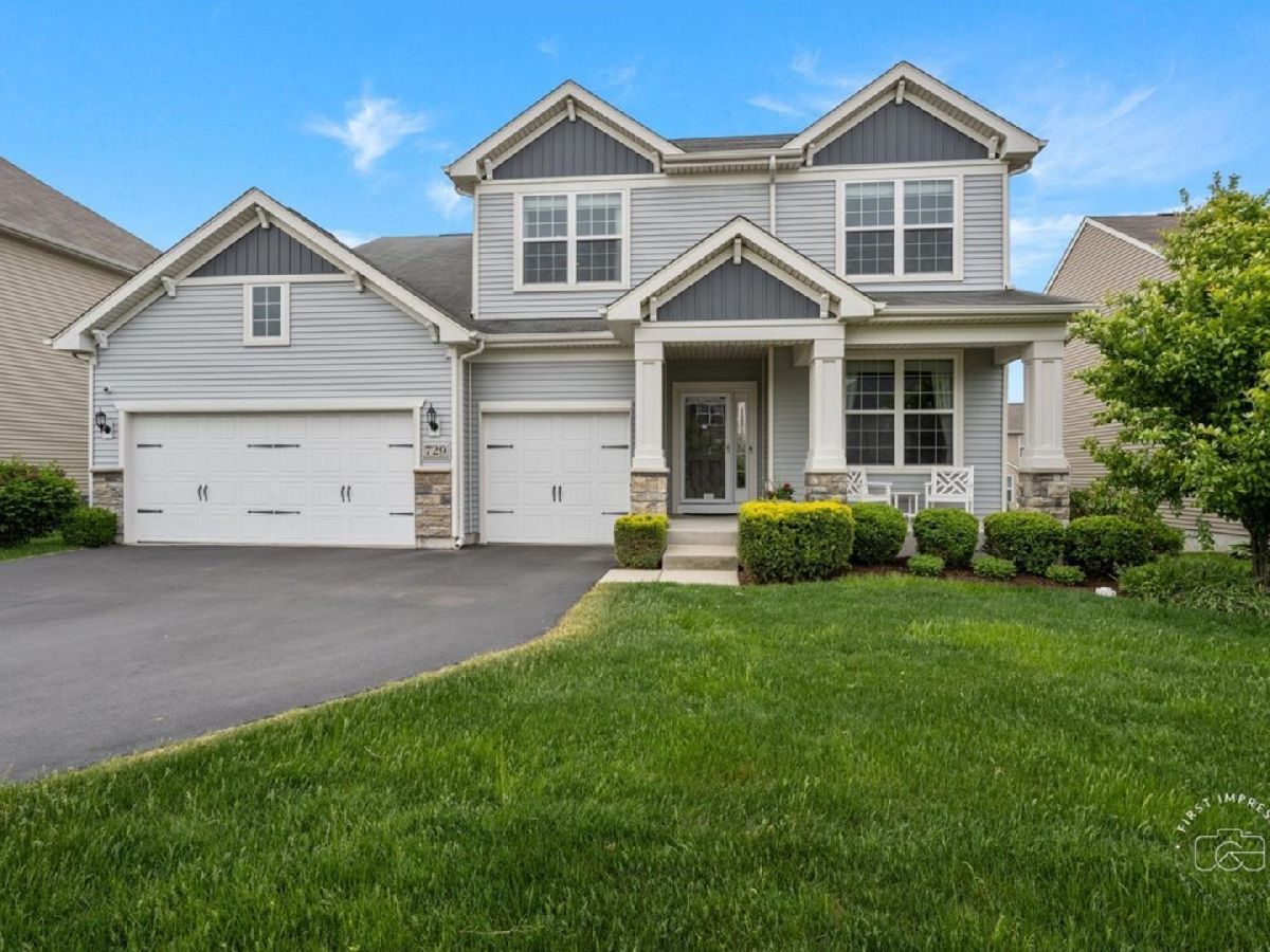 Homes Sold Trails Of Silver Glen South Elgin Illinois, 729 Hamilton