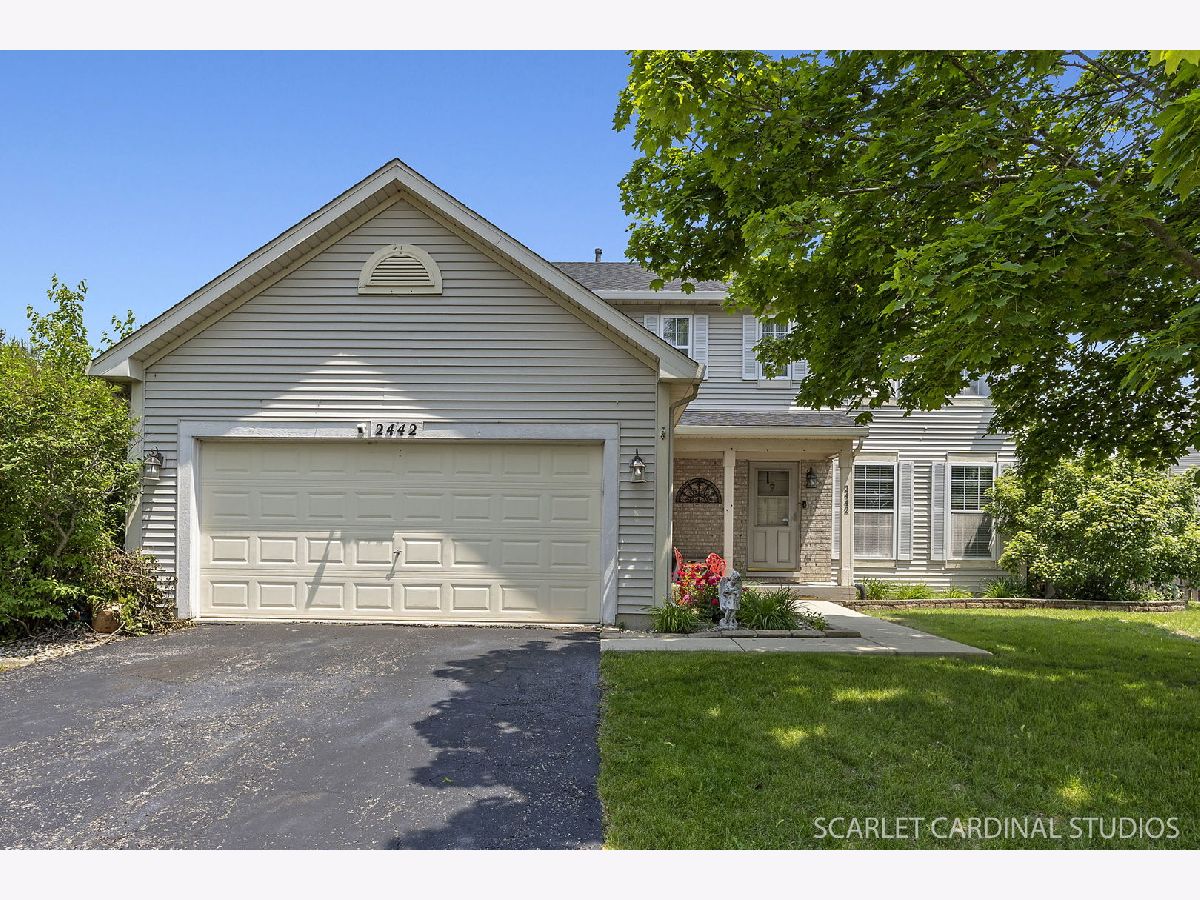 Homes & Townhomes & Condos Sold Lakewood Valley Aurora Illinois, 2442 La Costa