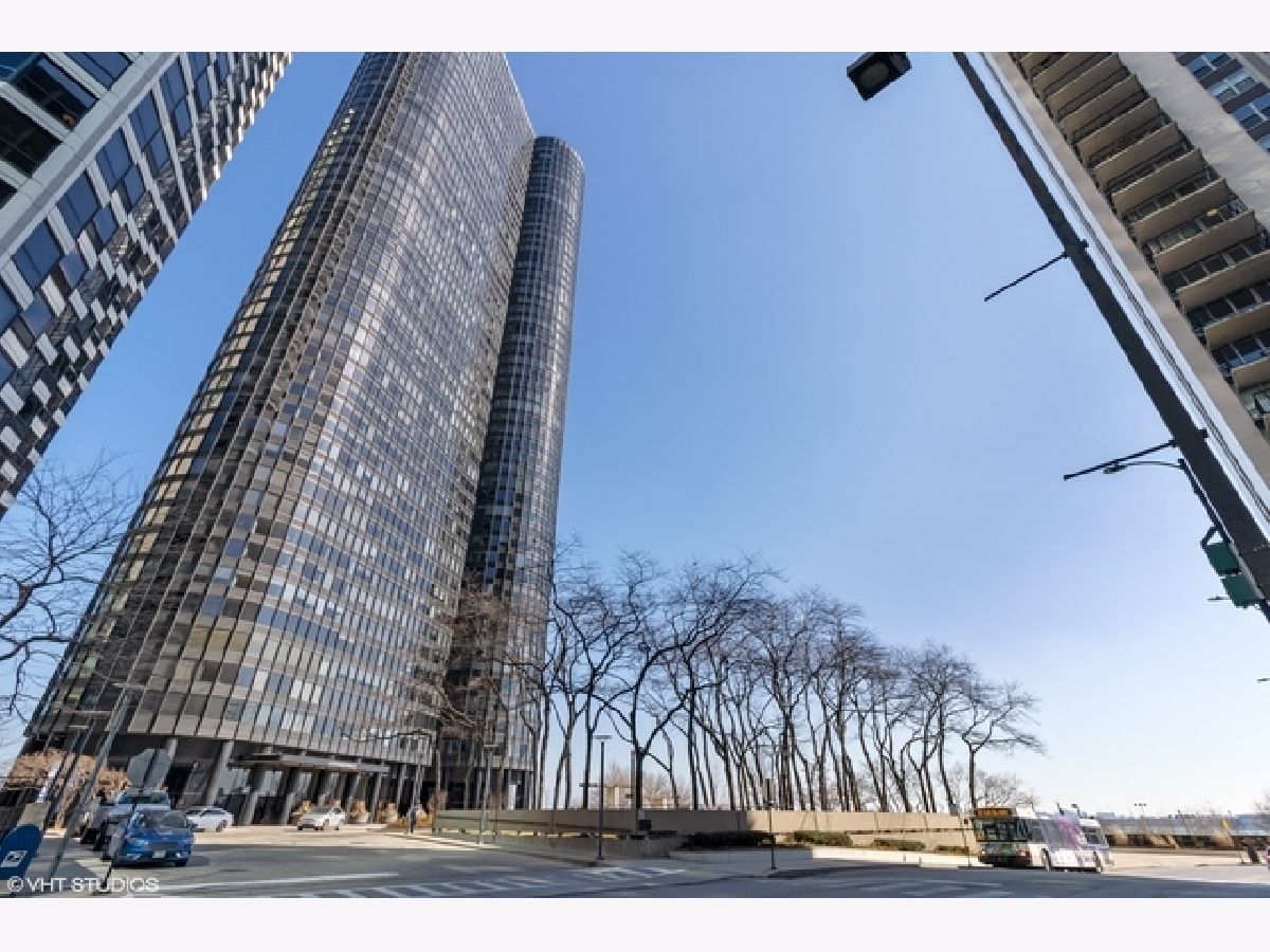 Condos & Townhomes Rented Harbor Point Chicago Illinois, 155 Harbor