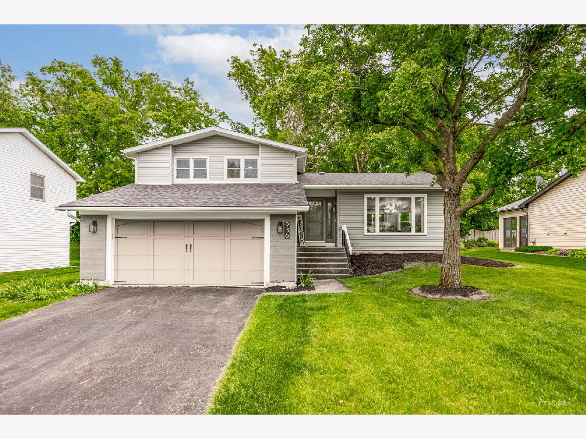 Homes Sold Ivanhoe Bolingbrook Illinois, 936 Ashbury