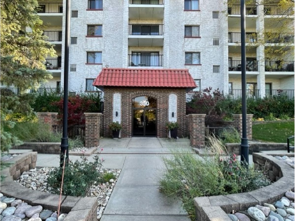  Rented Wheeling Illinois, 350 Plum Creek