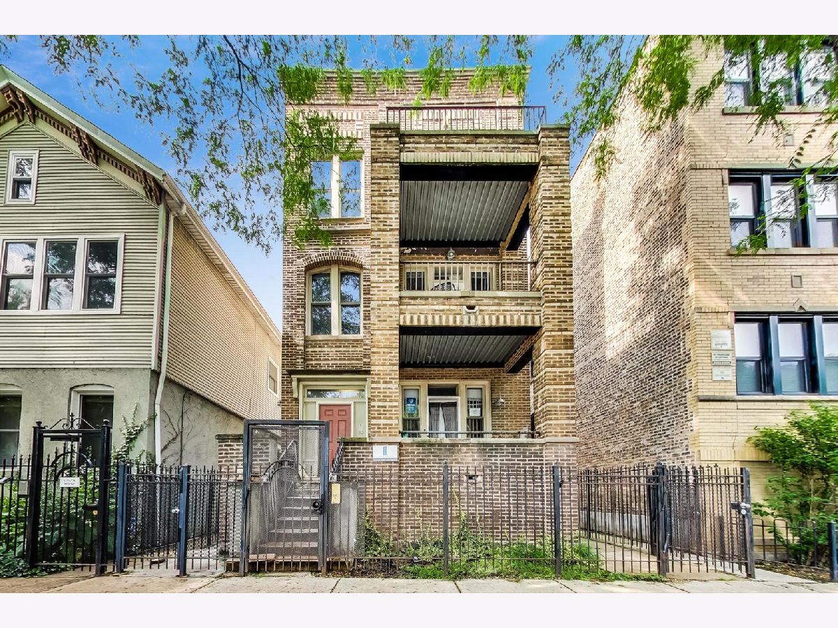 Condos & Townhomes & Homes Rented Wicker Park Chicago Illinois, 1914 Crystal