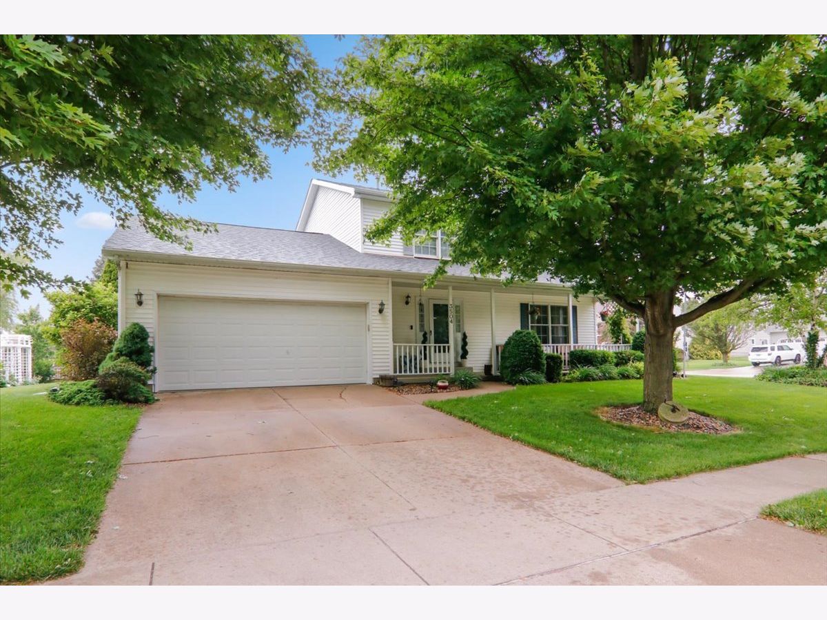 Homes & Condos & Townhomes Sold Old Farm Lakes Bloomington Illinois, 3504 Teal