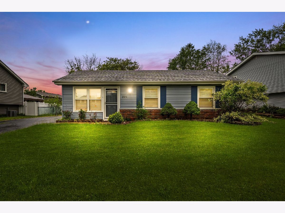  Sold Bolingbrook Illinois, 221 Lafayette