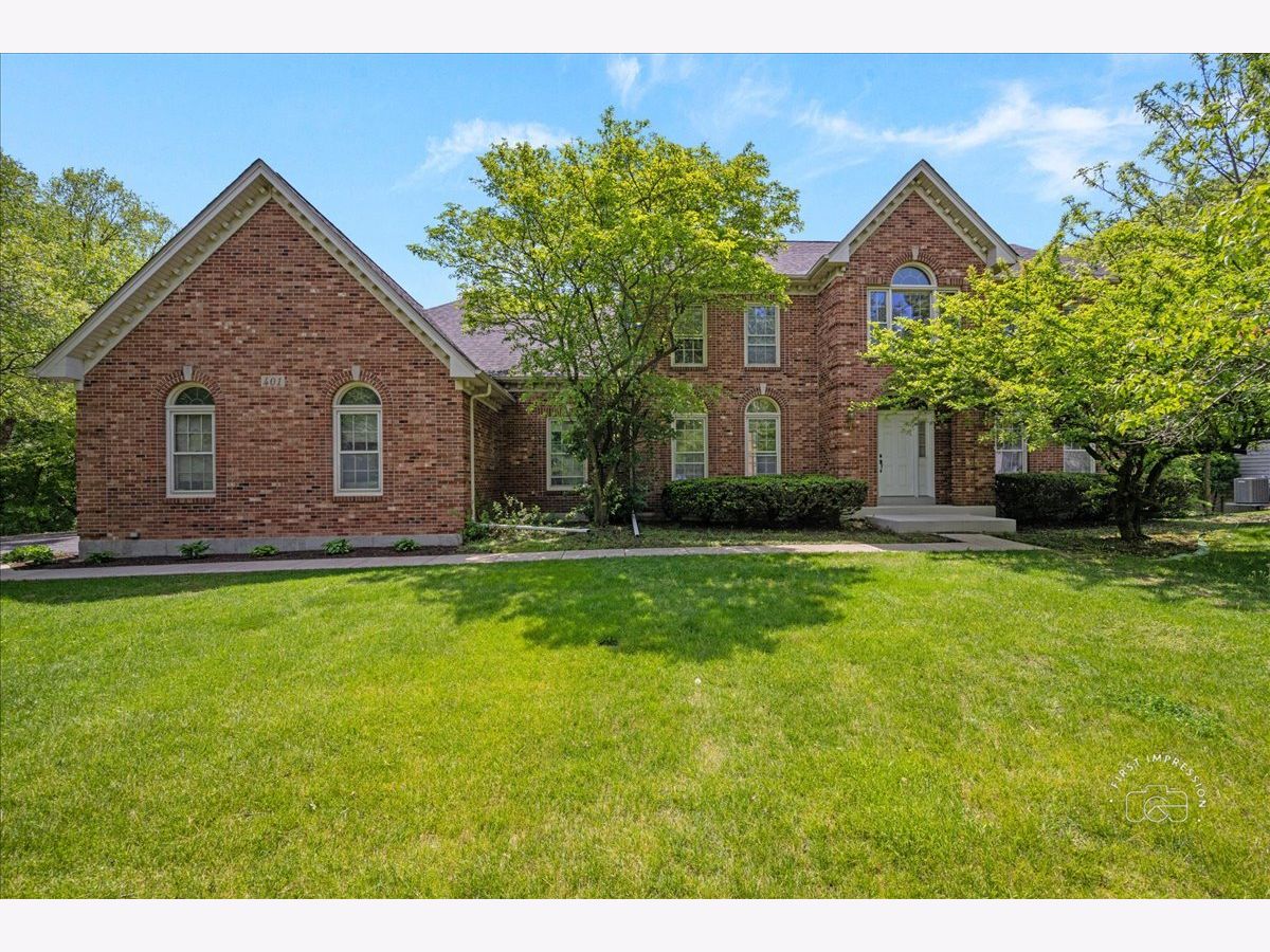 Homes Sold Red Gate St Charles Illinois, 401 Abbeywood