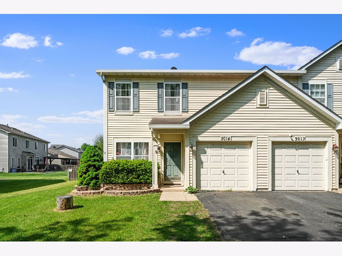 Homes & Townhomes & Condos Sold Lakewood Springs Plano Illinois, 3014 Courtney