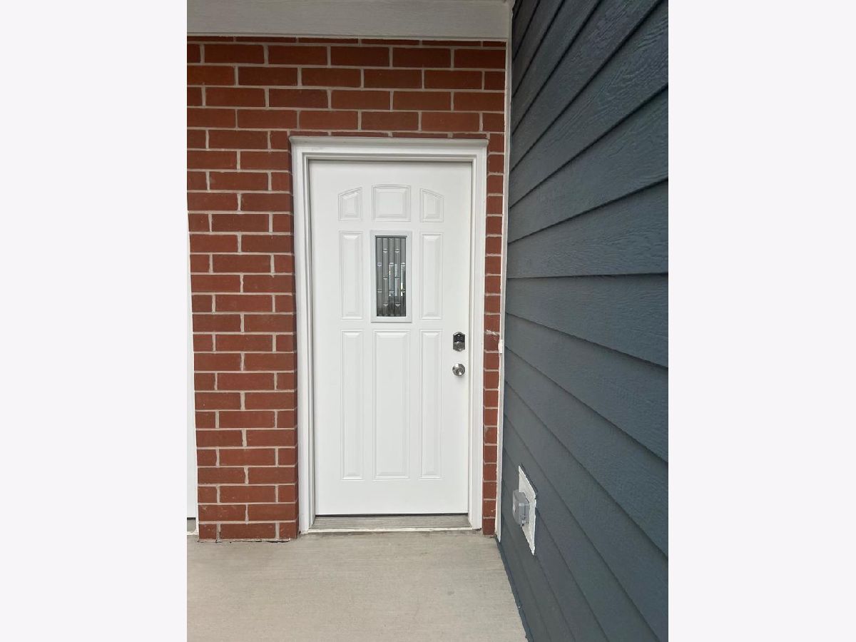 Condos & Townhomes Rented Townes Of Kendall Market Place Yorkville Illinois, 1053 Gillespie
