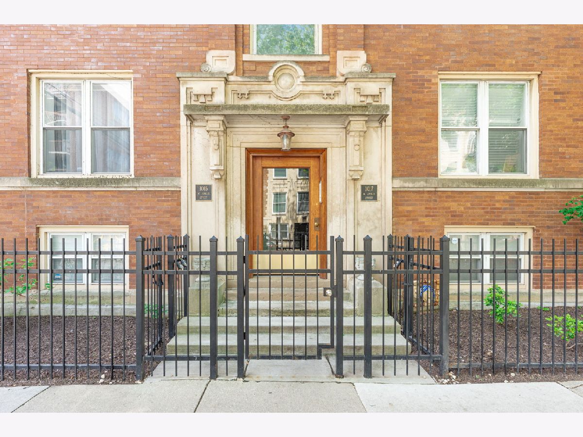 Condos & Townhomes & Homes Sold Sheridan Park Chicago Illinois, 1015 Ainslie