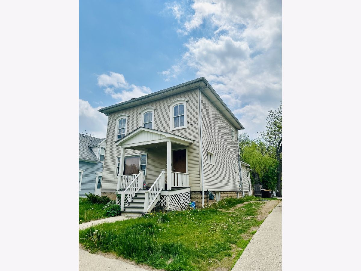  Sold Harvard Illinois, 403 Diggins
