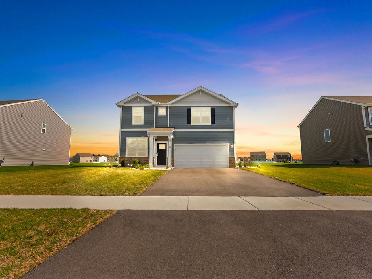 Homes & Townhomes Sold Grande Reserve Yorkville Illinois, 2712 Berrywood