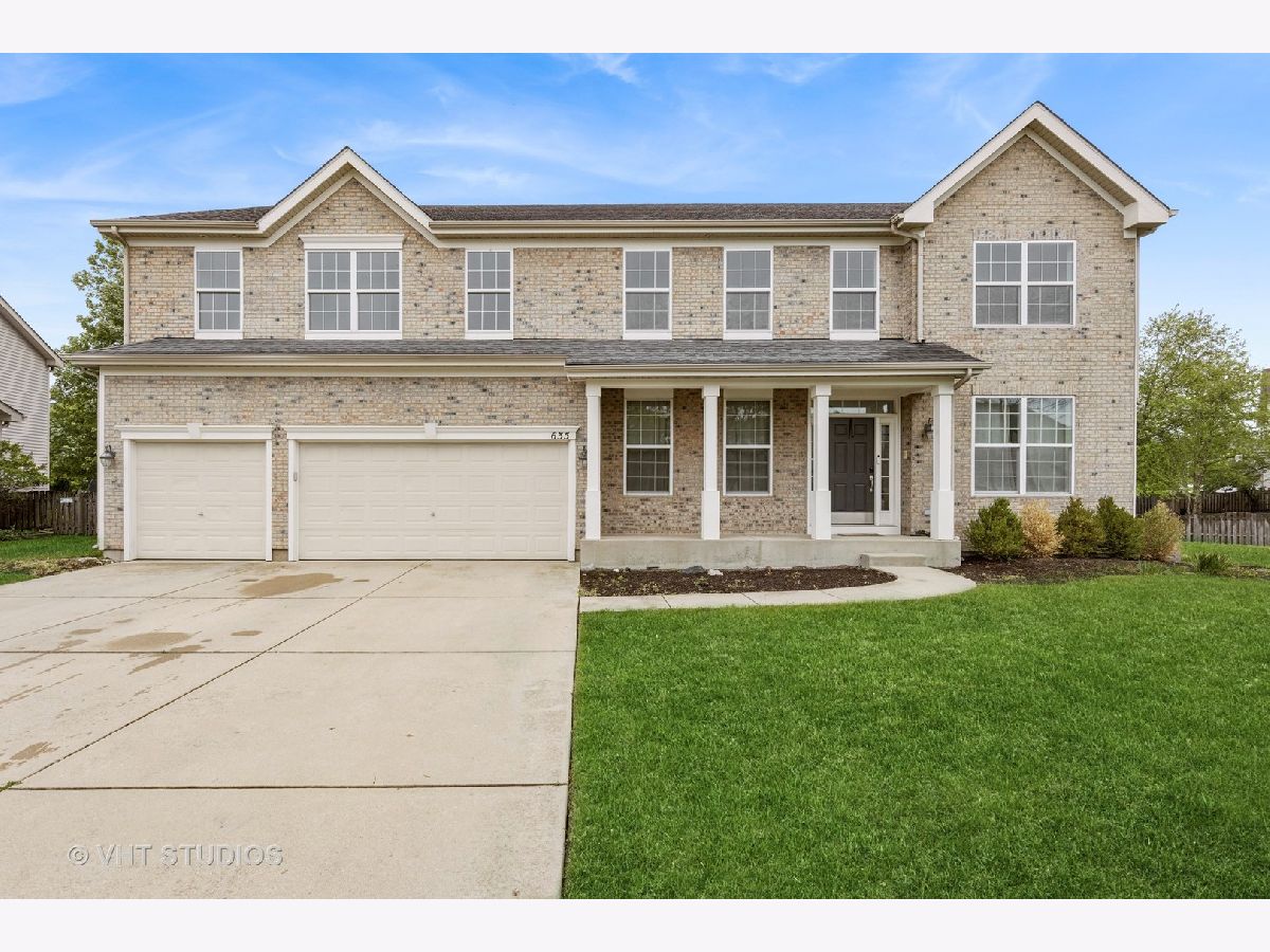 Townhomes & Homes Sold Southbury Oswego Illinois, 635 Mansfield