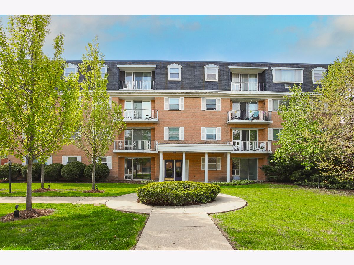 Condos & Townhomes Sold Wesley Terrace Oak Park Illinois, 415 Wesley