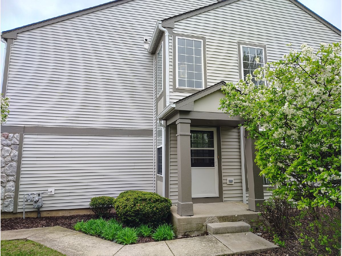 Townhomes Rented Ashton Pointe Aurora Illinois, 1108 Bromley