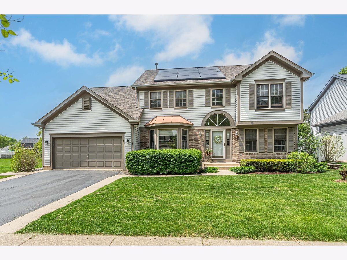 Townhomes & Condos & Homes Sold Cobblers Crossing Elgin Illinois, 930 Ripple Brook