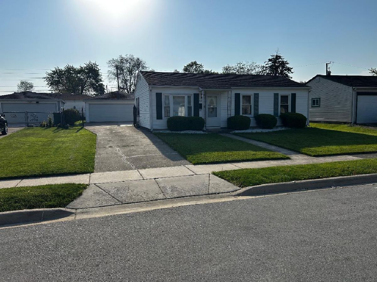 Homes Sold Hampton Park Romeoville Illinois, 411 Kenyon