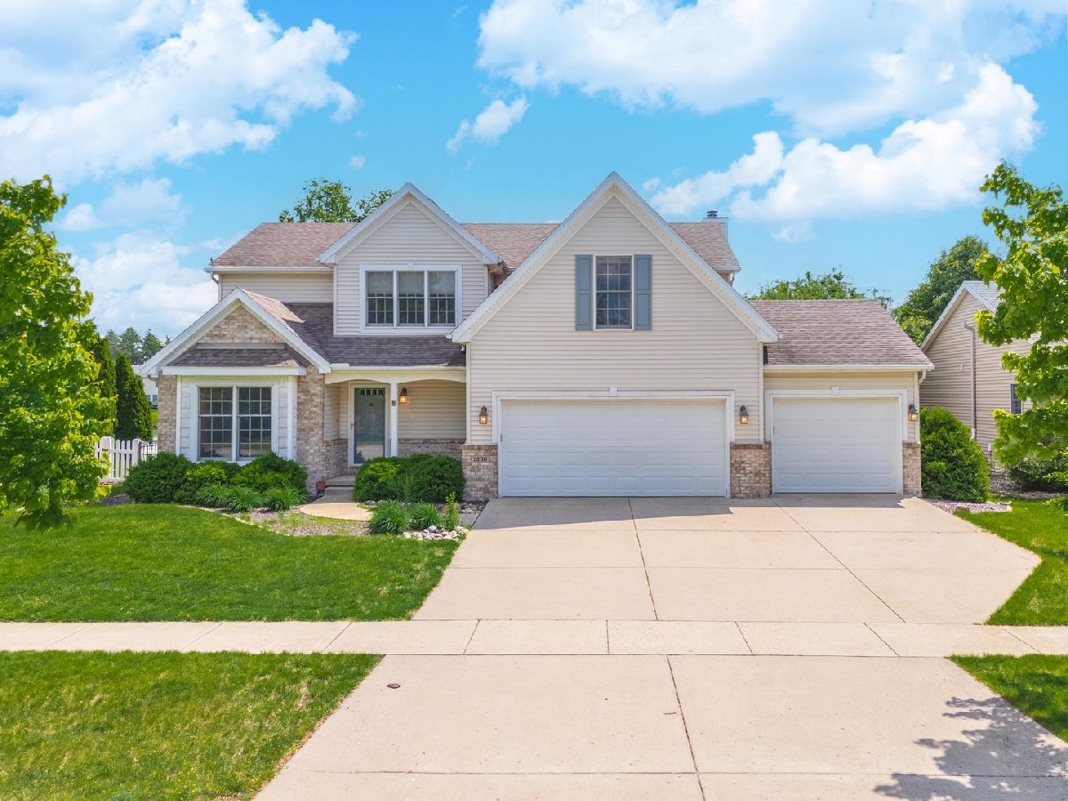  Sold Normal Illinois, 1230 Pointe