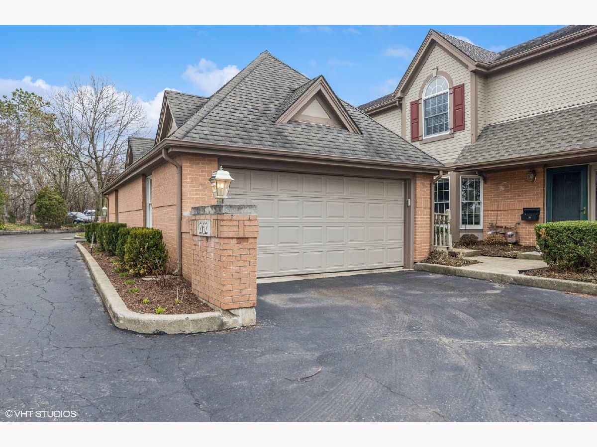 Townhomes Sold Wild Meadows Trace Elmhurst Illinois, 262 Eggleston