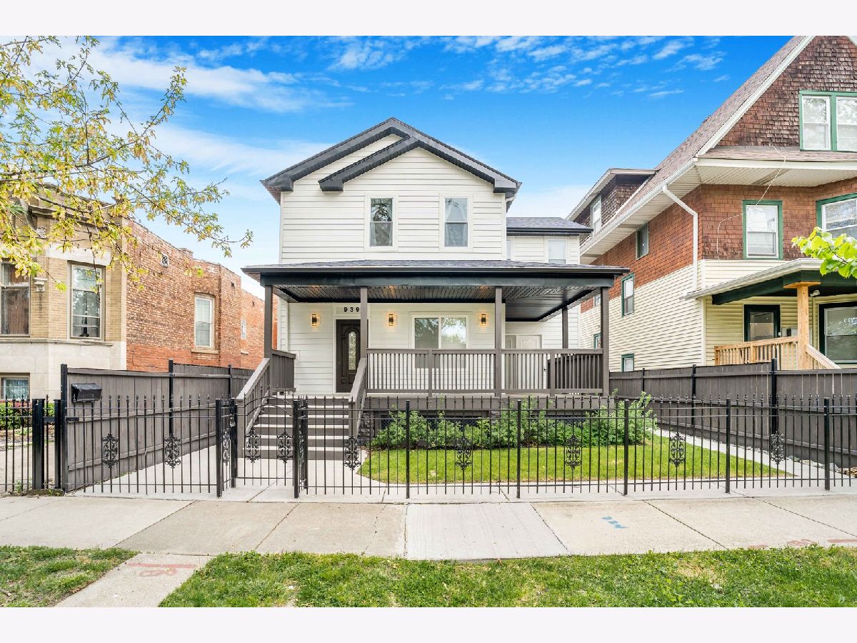 Homes & Condos & Townhomes Sold Austin Village Chicago Illinois, 939 Massasoit