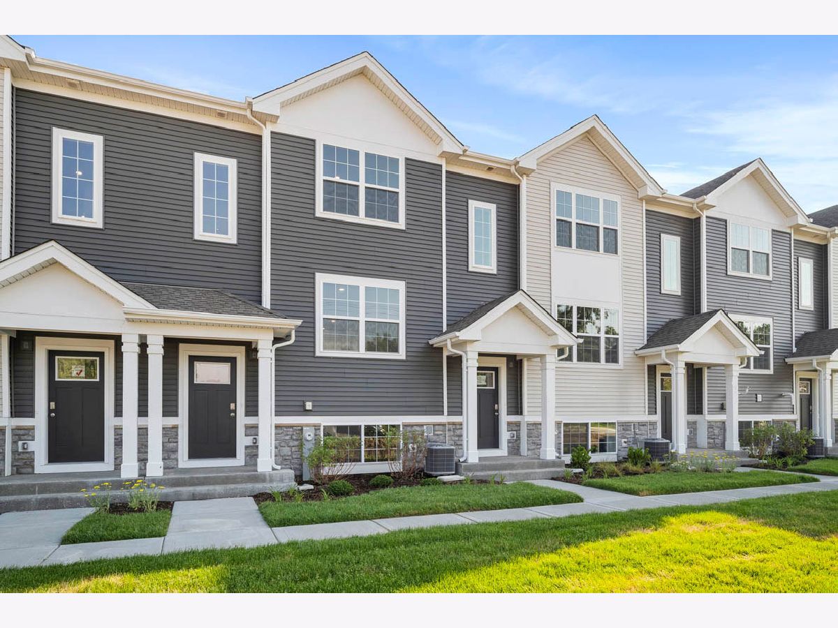  Sold Pingree Grove Illinois, 2635 Santa Fe