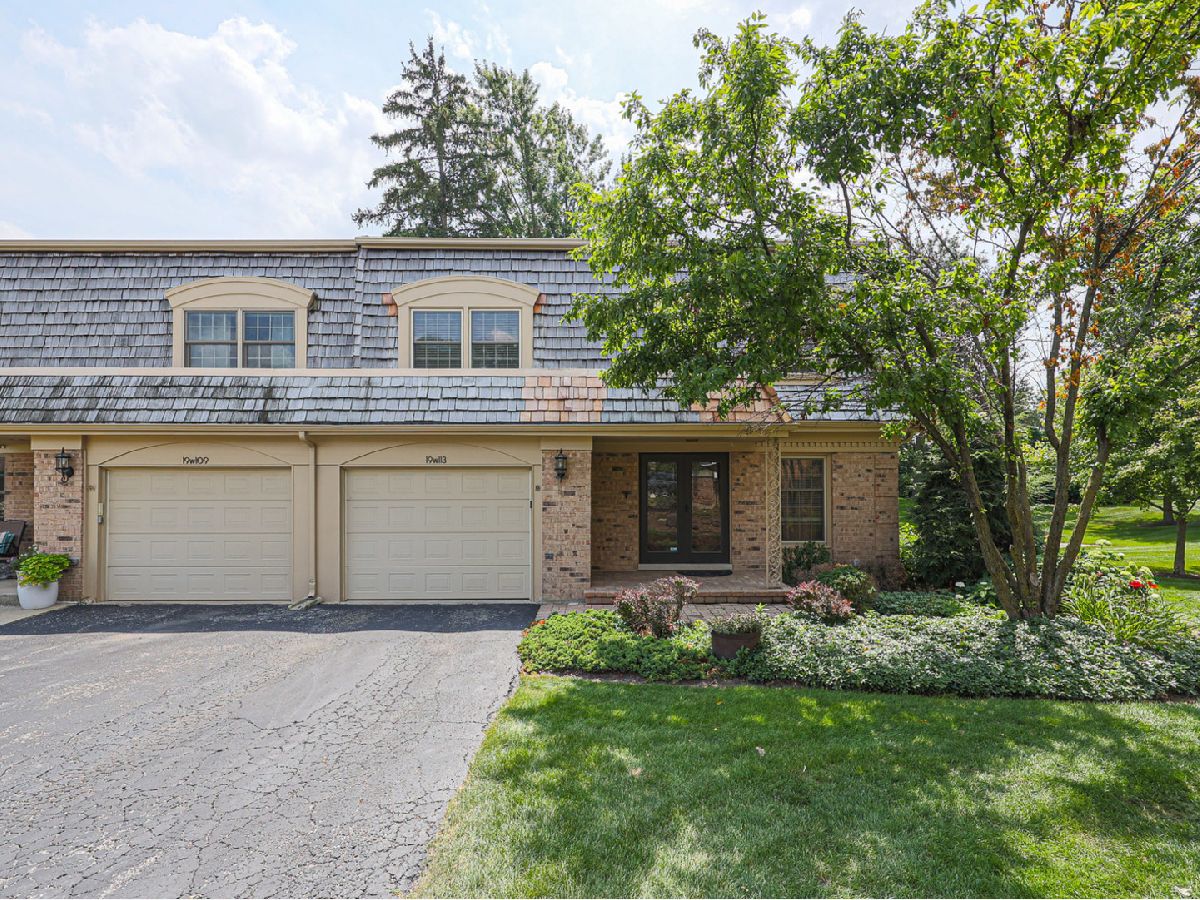  Sold Oak Brook Illinois, 19W113 Avenue Normandy South