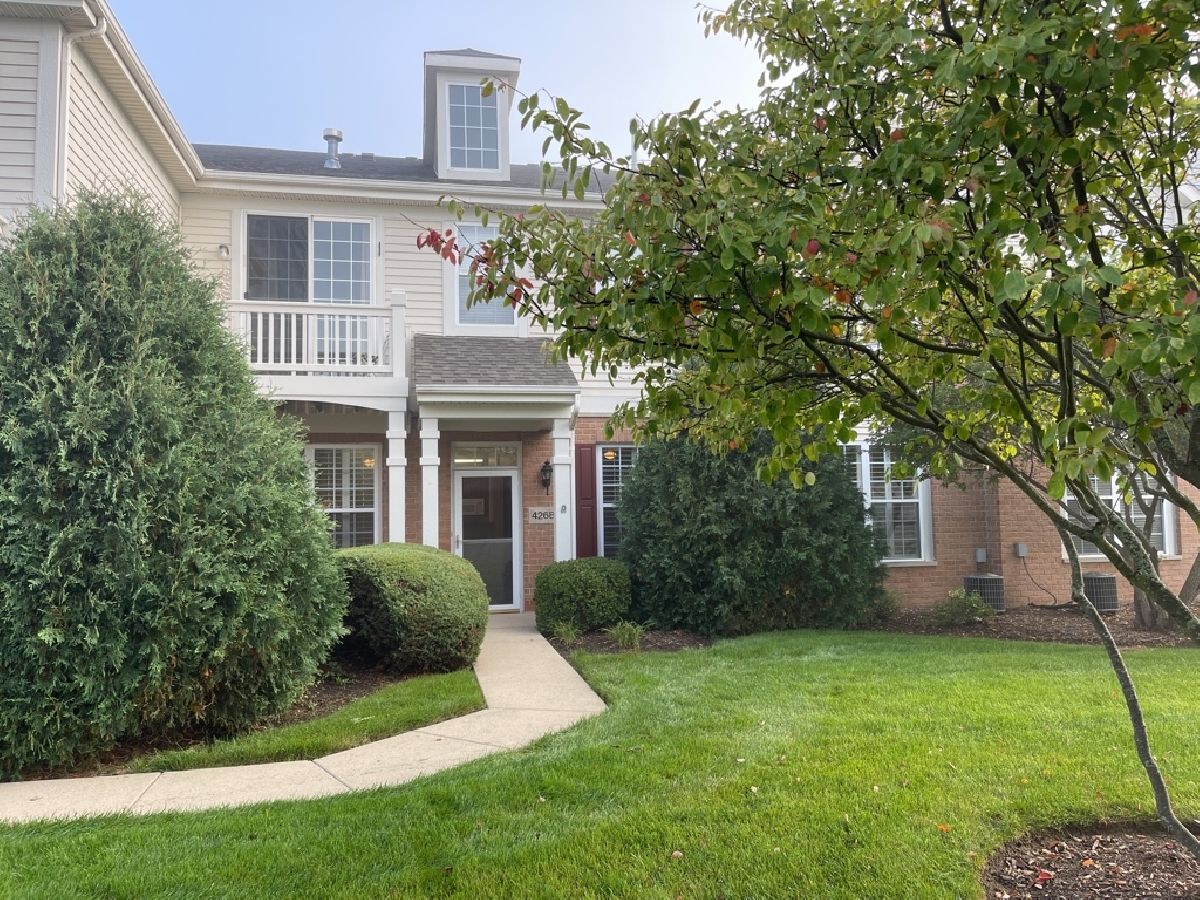  Rented Mchenry Illinois, 4268 Savoy