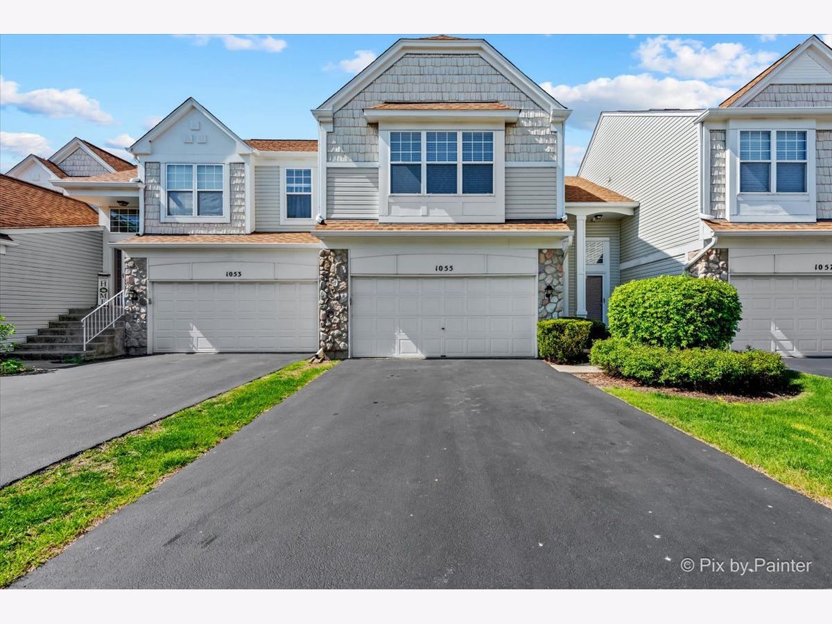 Townhomes & Condos & Homes Sold Willow Bay Club Elgin Illinois, 1055 Delta